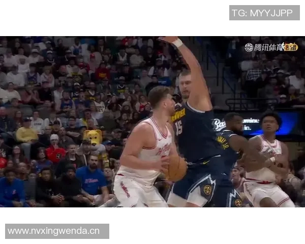 申京赛后与约基奇亲密互动展现友谊与尊重的瞬间