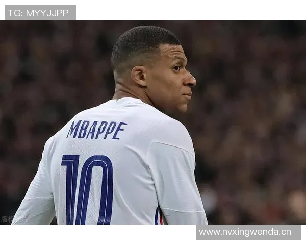 舍甫琴科盛赞姆巴佩称其金球奖指日可待是当代顶尖球员之一