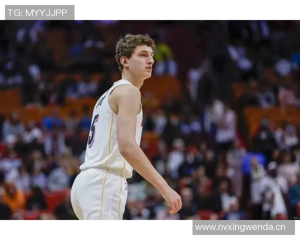 斯波力挺约维奇尽管投篮失准依然展现重要价值与自信心不减